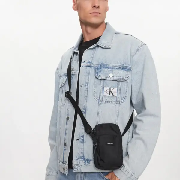 Calvin Klein - Ανδρική Τσάντα Ώμου / Χιαστί K50K510570-BAX Μαύρο K50K510570-BAX