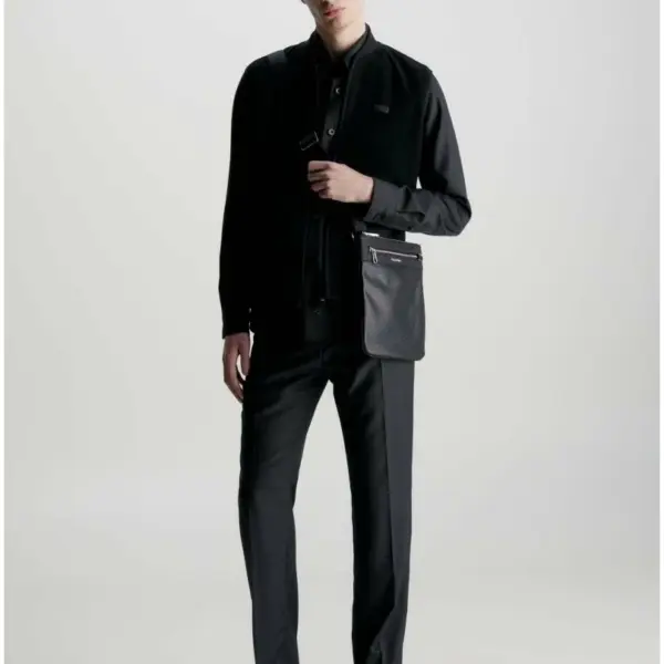 Calvin Klein - Ανδρική Τσάντα Ώμου / Χιαστί K50K510538-01N σε Μαύρο χρώμα K50K510538-01N