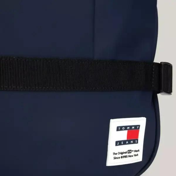 Tommy Hilfiger - Ανδρικό Σακίδιο Πλάτης Tjm Daily + Sternum AM0AM11961-C1G Μπλε Ναυτικό