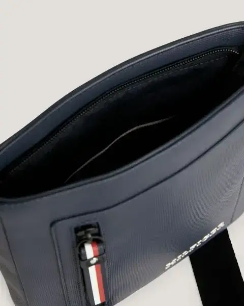 Tommy Hilfiger - Ανδρική Τσάντα Ώμου / Χιαστί Th Pique Mini Crossover AM0AM11783-DW6 Μπλε Ναυτικό