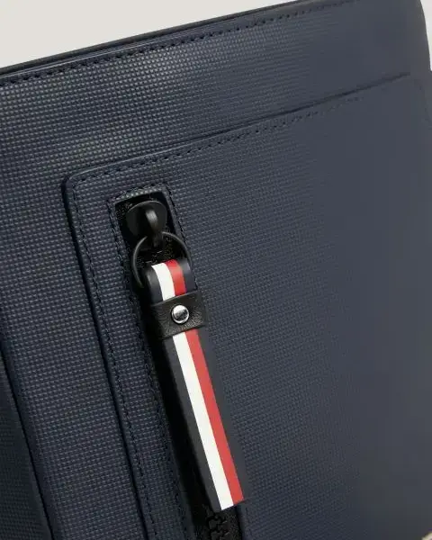 Tommy Hilfiger - Ανδρική Τσάντα Ώμου / Χιαστί Th Pique Mini Crossover AM0AM11783-DW6 Μπλε Ναυτικό