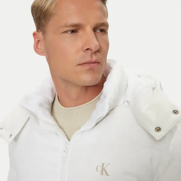 Calvin Klein - Ανδρικό Χειμωνιάτικο Μπουφάν Essentials Regular Fit J30J325946-YAF Λευκό