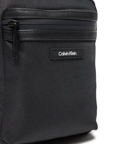 Calvin Klein - Ανδρική Τσάντα Ώμου Χιαστί Essential K50K512227-BEH Μαύρο