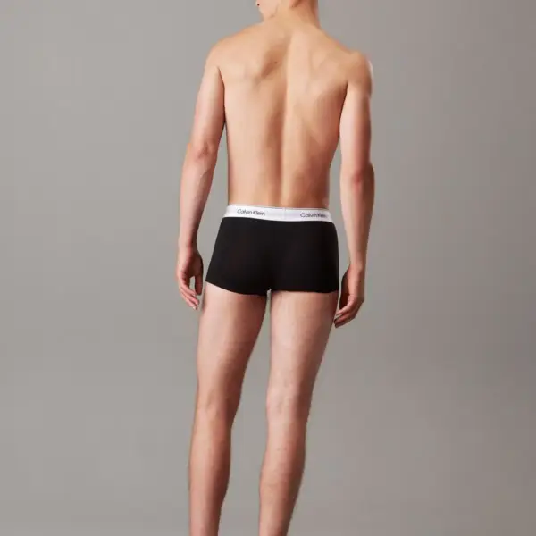 Calvin Klein - Ανδρικά Μποξεράκια 3Pack Icon Cotton Stretch LV00NB4389-UB1 Μαύρο LV00NB4389-UB1