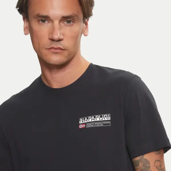 Napapijri - Ανδρικό T-shirt Kasba Regular Fit NP0A4HQQ-041 Μαύρο NP0A4HQQ-041