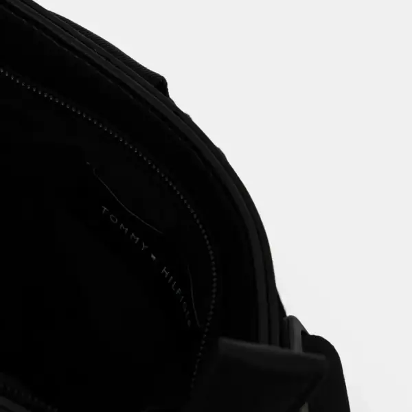 Tommy Hilfiger - Ανδρική Τσάντα ΏμουΧιαστί Th Foundation Crossover AM0AM13112-BDS Μαύρο