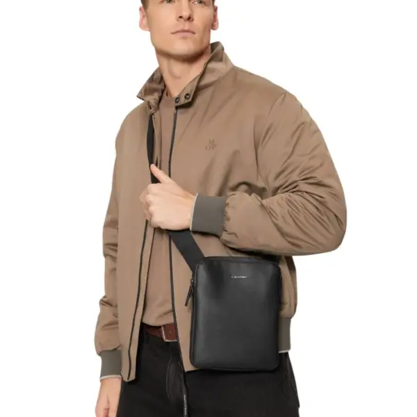 Calvin Klein - Ανδρική Τσάντα Ώμου / Χιαστί Ck Must Flatpack K50K512767-BEH Μαύρο K50K512767-BEH