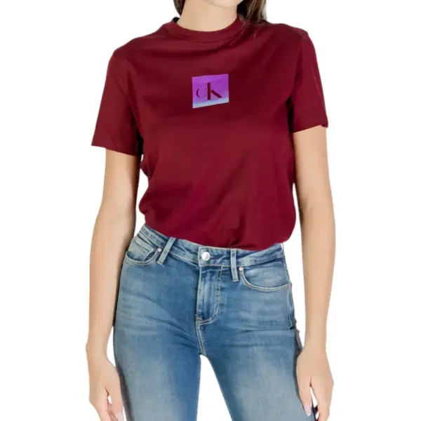 Calvin Klein - Γυναικείο T-Shirt Ck Maniche Corte Donna LV047C864G-VLP Μπορντό LV047C864G-VLP