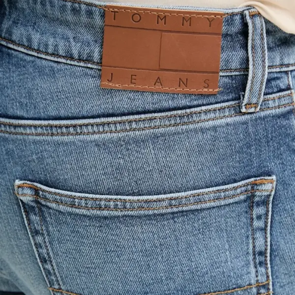 Tommy Hilfiger - Ανδρική Βερμούδα Scanton Regular Fit DM0DM20960-1A5 Μπλε DM0DM20960-1A5