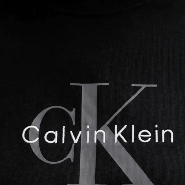 Calvin Klein - Γυναικείο T-Shirt Ck Hero Monogram Logo LV047C863G-UB1 Μαύρο LV047C863G-UB1