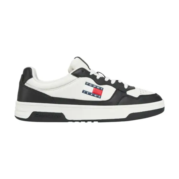 Μαύρο-Παραλλαγή