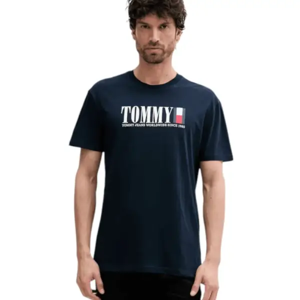 Tommy Hilfiger - Ανδρικό T-shirt Dna Flag Regular Fit DM0DM21941-C1G Μπλε Σκούρο