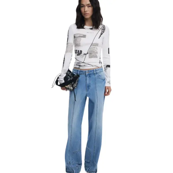 Desigual - Γυναικείο T-Shirt Μακρυμάνικο Newspaper Longsleeve 25WWTK25-1011 Λευκό 25WWTK25-1011