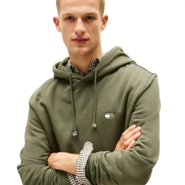 Tommy Hilfiger - Ανδρικό Φούτερ με Κουκούλα και Τσέπες Badge Regular Fit DM0DM20258-0H7 Χακί DM0DM20258-0H7