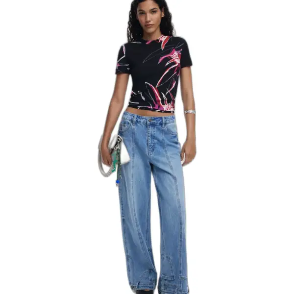 Desigual - Γυναικεία Μπλούζα Lala Regular Fit 25WWTK16-2000 Μαύρο 25WWTK16-2000