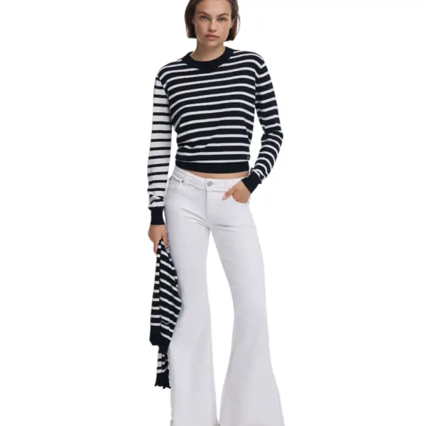 Desigual - Γυναικείο Πουλόβερ Bergen Regular Fit 25WWJF08-2000 Μαύρο 25WWJF08-2000