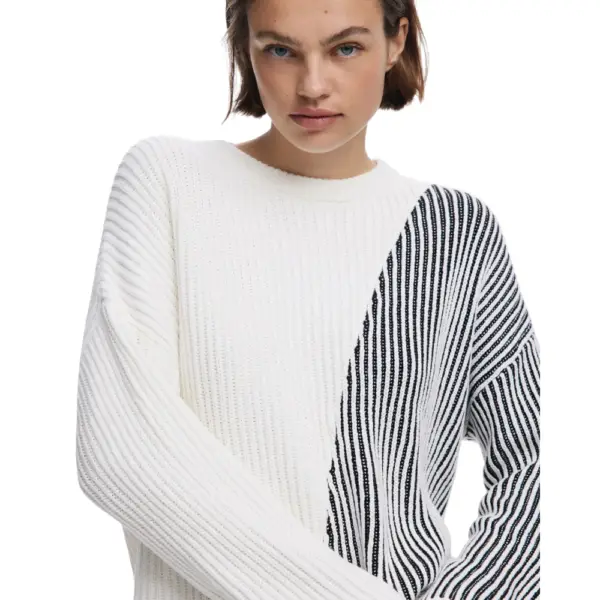 Desigual - Γυναικείο Πουλόβερ Nome Regular Fit 25WWJF26-1011 Εκρού 25WWJF26-1011