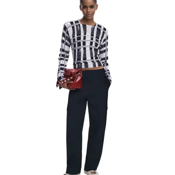 Desigual - Γυναικείο Πουλόβερ Noruega Regular Fit 25WWJF41-2000 Μαύρο 25WWJF41-2000