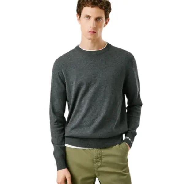 Γκρι Σκούρο