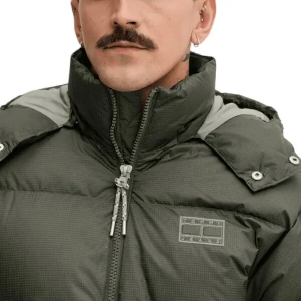Tommy Hilfiger - Ανδρικό Πουπουλένιο Μπουφάν Puffer Tjm Alaska DM0DM22036-MRH Πράσινο DM0DM22036-MRH