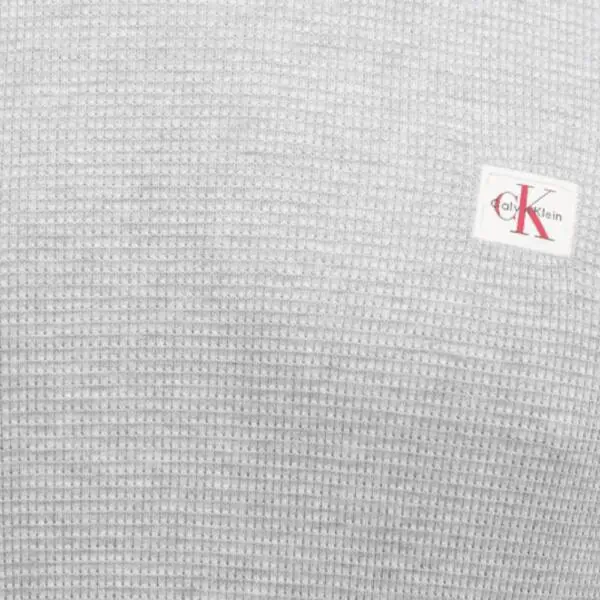 Calvin Klein - Ανδρικό Πουλόβερ Badge Waffle LS Tofu LV040EM217-P7E Γκρι LV040EM217-P7E