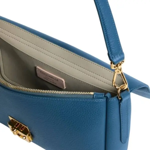 Coccinelle - Γυναικεία τσάντα C-Me Lock Large E1U4K120101-B27 Σκούρο Μπλε E1U4K120101-B27