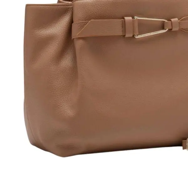 Coccinelle - Γυναικεία τσάντα Malory Medium E1R1K180201-N71 Καφέ E1R1K180201-N71