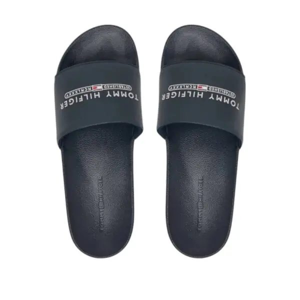 Tommy Hilfiger - Ανδρικές Παντόφλες Raised Pool Slide FM0FM05761-DW5 Μπλε Σκούρο FM0FM05761-DW5