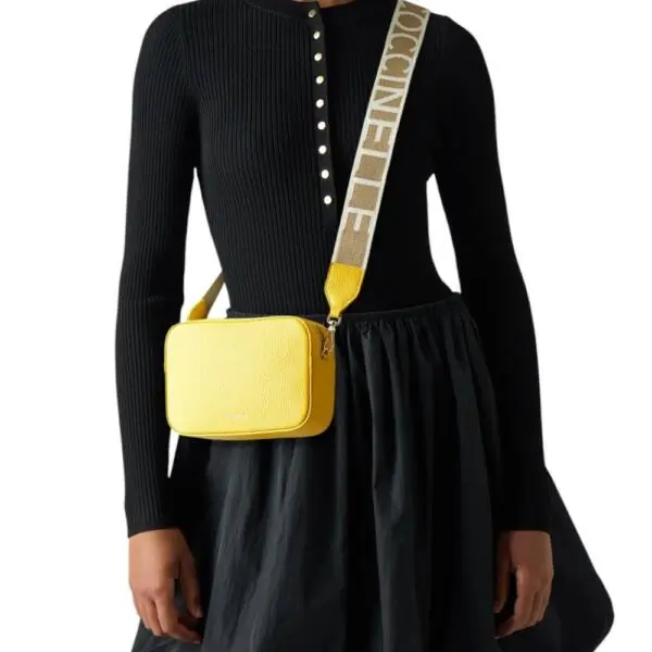 Coccinelle - Γυναικεία τσάντα Ώμου Tebe E5MN555I101-J19 Κίτρινο E5MN555I101-J19