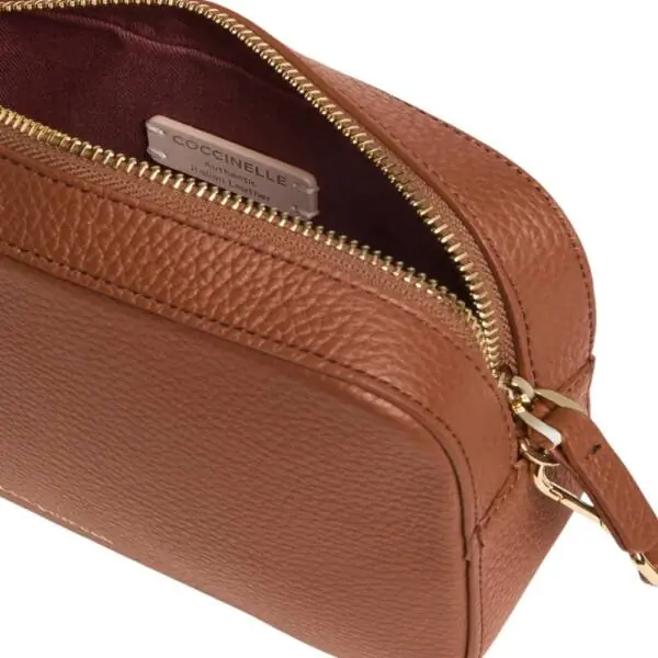 Coccinelle - Γυναικεία τσάντα Ώμου Tebe E5MN555I101-W11 Καφέ E5MN555I101-W11