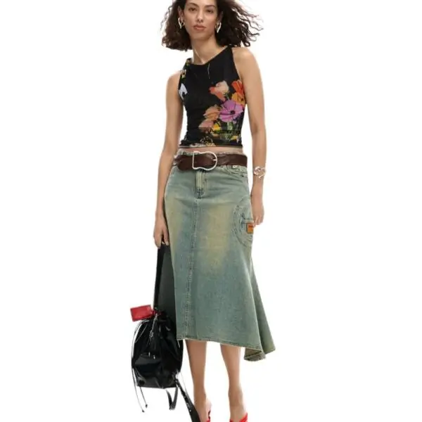 Desigual - Γυναικείο T-shirt Bruselas 26SWTK14-2000 Μαύρο 26SWTK14-2000