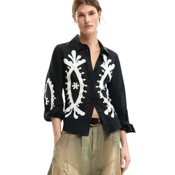 Desigual - Γυναικείο Πουκάμισο Flora 26SWCW08-2000 Μαύρο 26SWCW08-2000