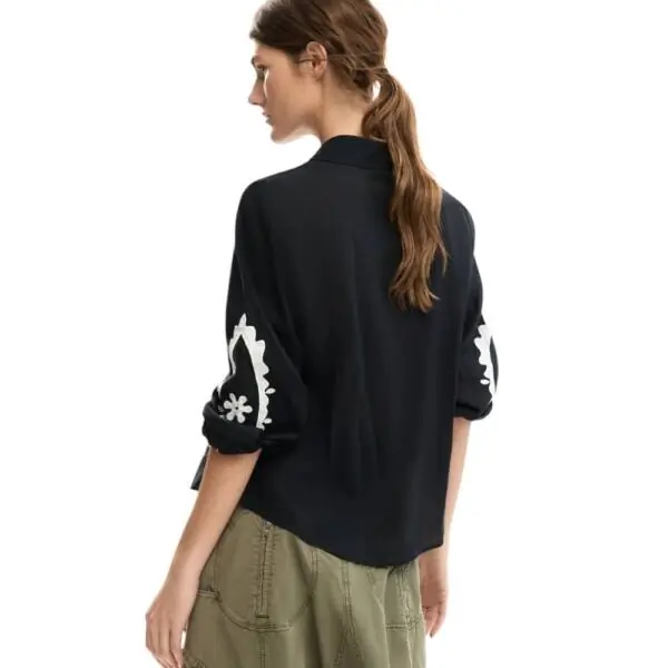 Desigual - Γυναικείο Πουκάμισο Flora 26SWCW08-2000 Μαύρο 26SWCW08-2000